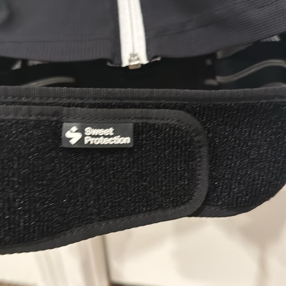 Sweet Protection Ski Race Vest II small youth 32-36 - Picture 3 of 8